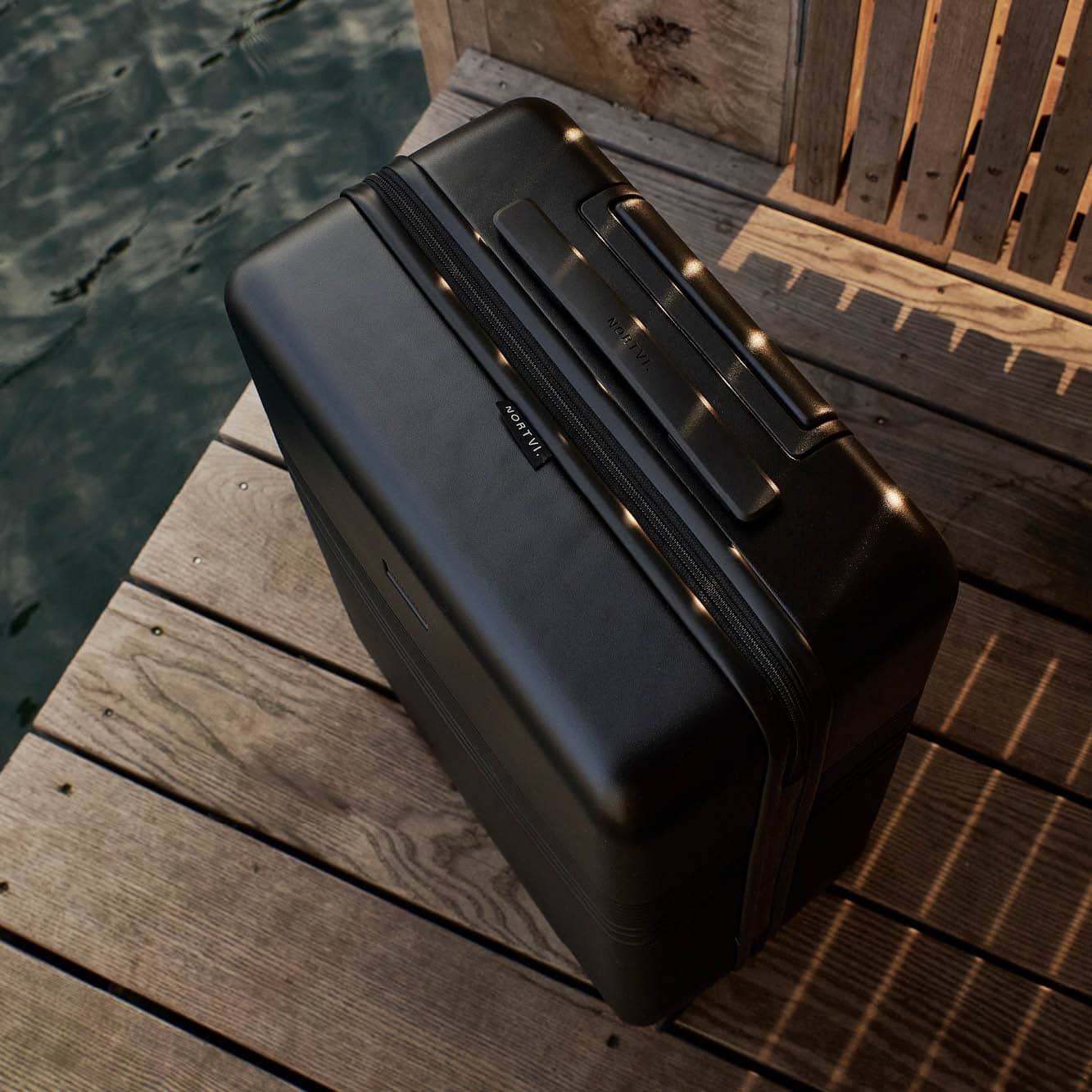 NORTVI Black Essential koffer