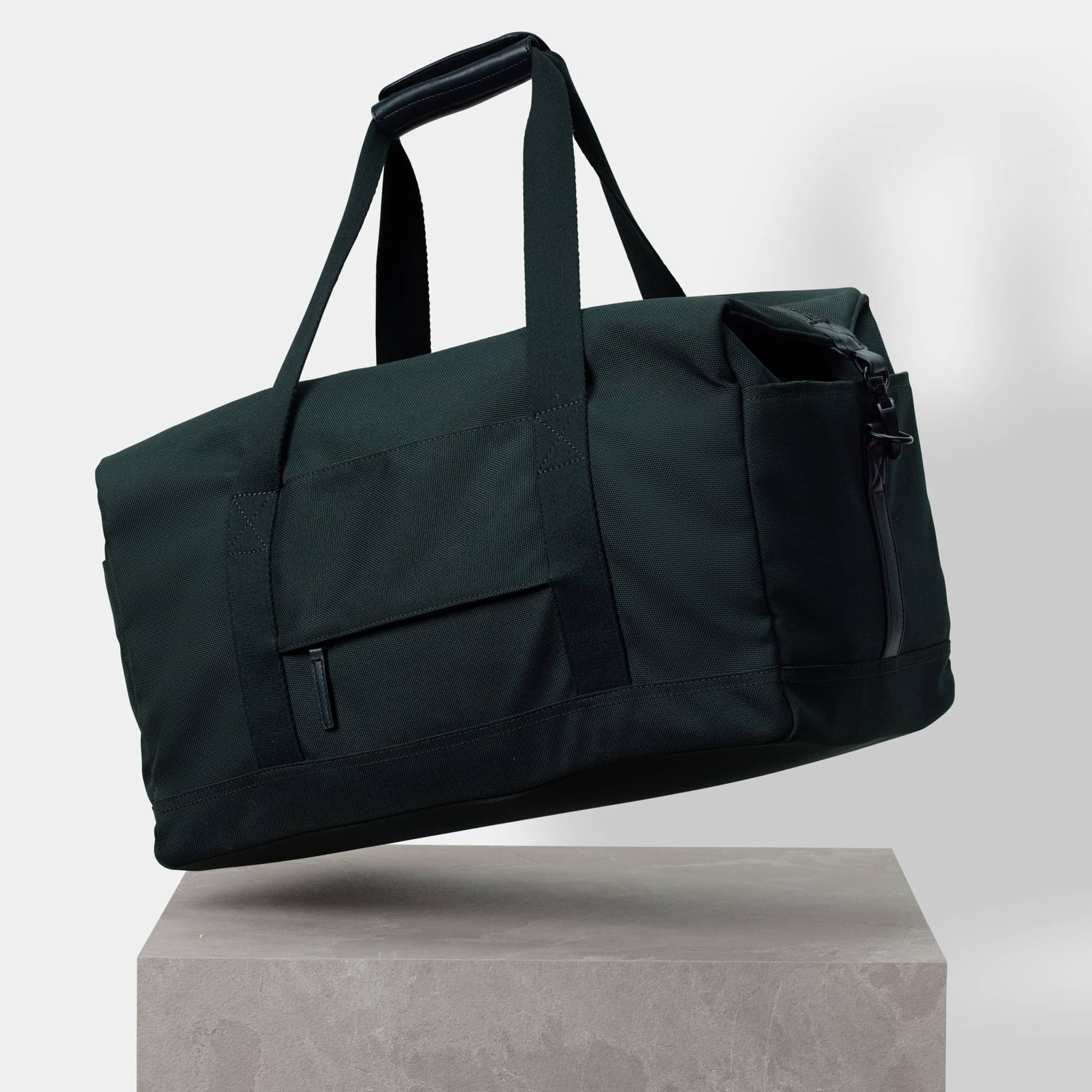 Weekend Bag | NORTVI | Dark Green | Sustainable, Stylish and Unique